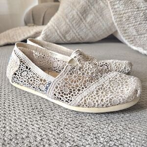 TOMS Women's Crochet Lace Slip-On Shoes - White